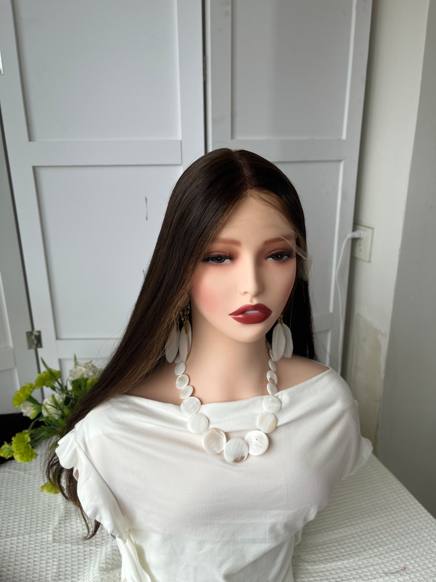 Lace Top Wig 22inch Slihgt Layer-baby hair