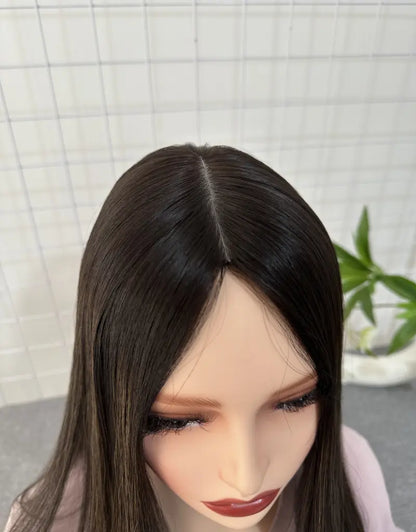 #28 Silk Top Wig 18inch Natural Straight Mini Layer